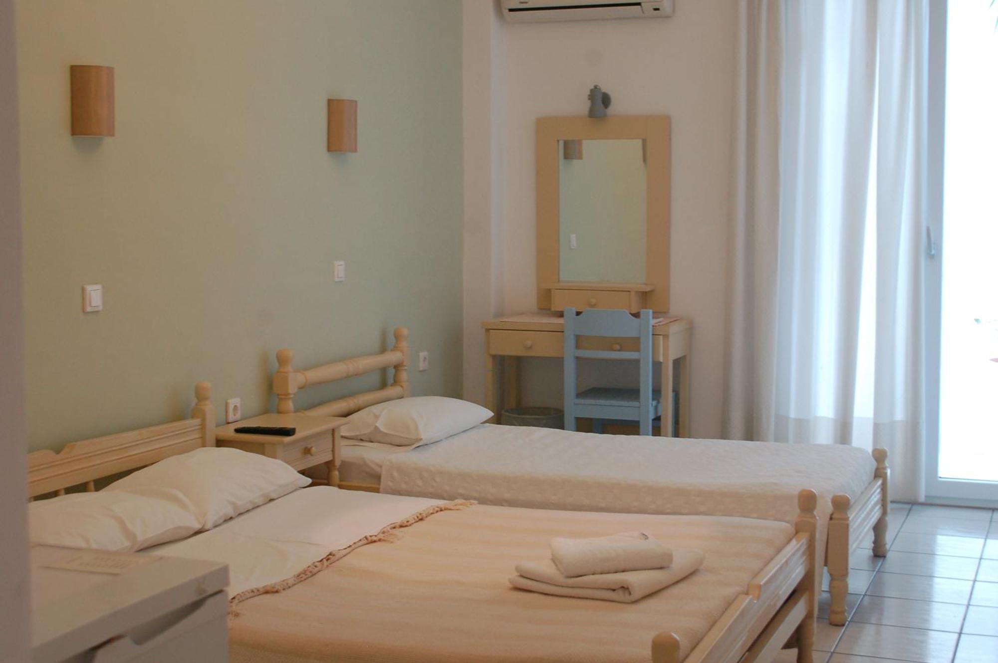 Hotel Paros Room photo